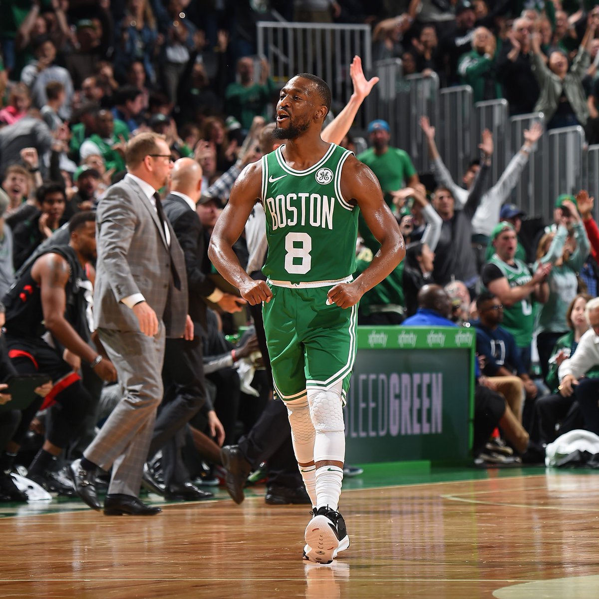 4-0登顶意甲！劳塔罗80米奔袭破门，齐沃拯救2大弃将，唯独他救不了（4-0登顶意甲！劳塔罗80米长途奔袭破门，齐沃救活两大弃将，唯独他仍难救）