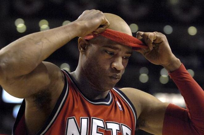 年轻前锋状态起飞（新星前锋状态爆棚）