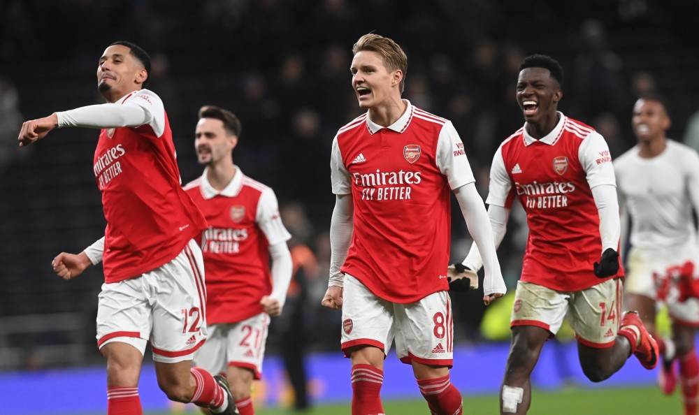 魏祥鑫：我还不是“全村的希望”，争取能踢出来在欧洲立足（魏祥鑫：离“全村的希望”还早，目标是在欧洲站稳脚跟）