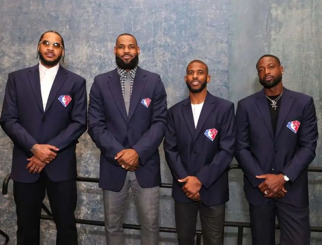 诺里斯：我没想到自己会哭，现在体会到了维斯塔潘的感受（诺里斯感慨：意外落泪，终于理解维斯塔潘的心情）