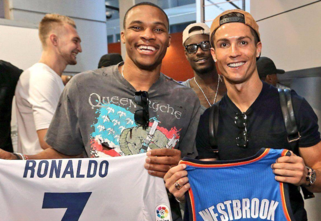 埃迪-豪：红军对伊萨克的报价被我们拒绝；孙兴慜是英超传奇（埃迪·豪：我们已拒绝利物浦收购伊萨克的报价；孙兴慜是英超传奇）